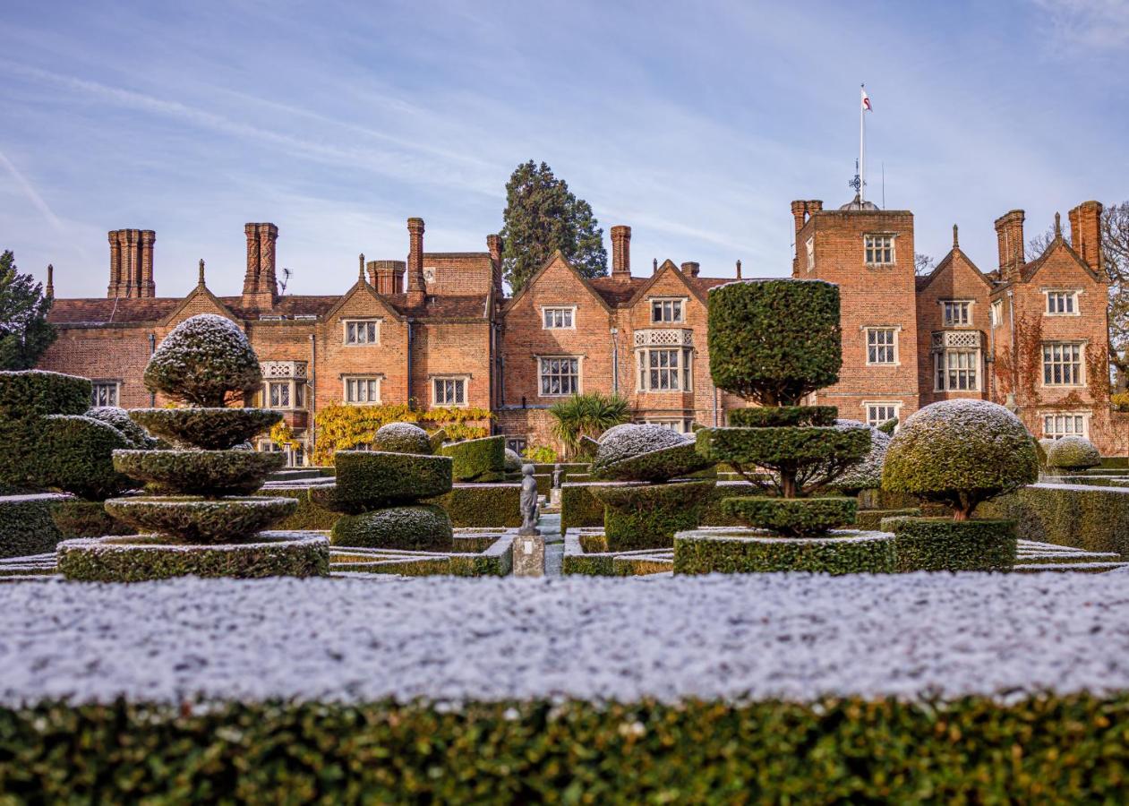 Hotel Great Fosters - Near Windsor Egham Esterno foto