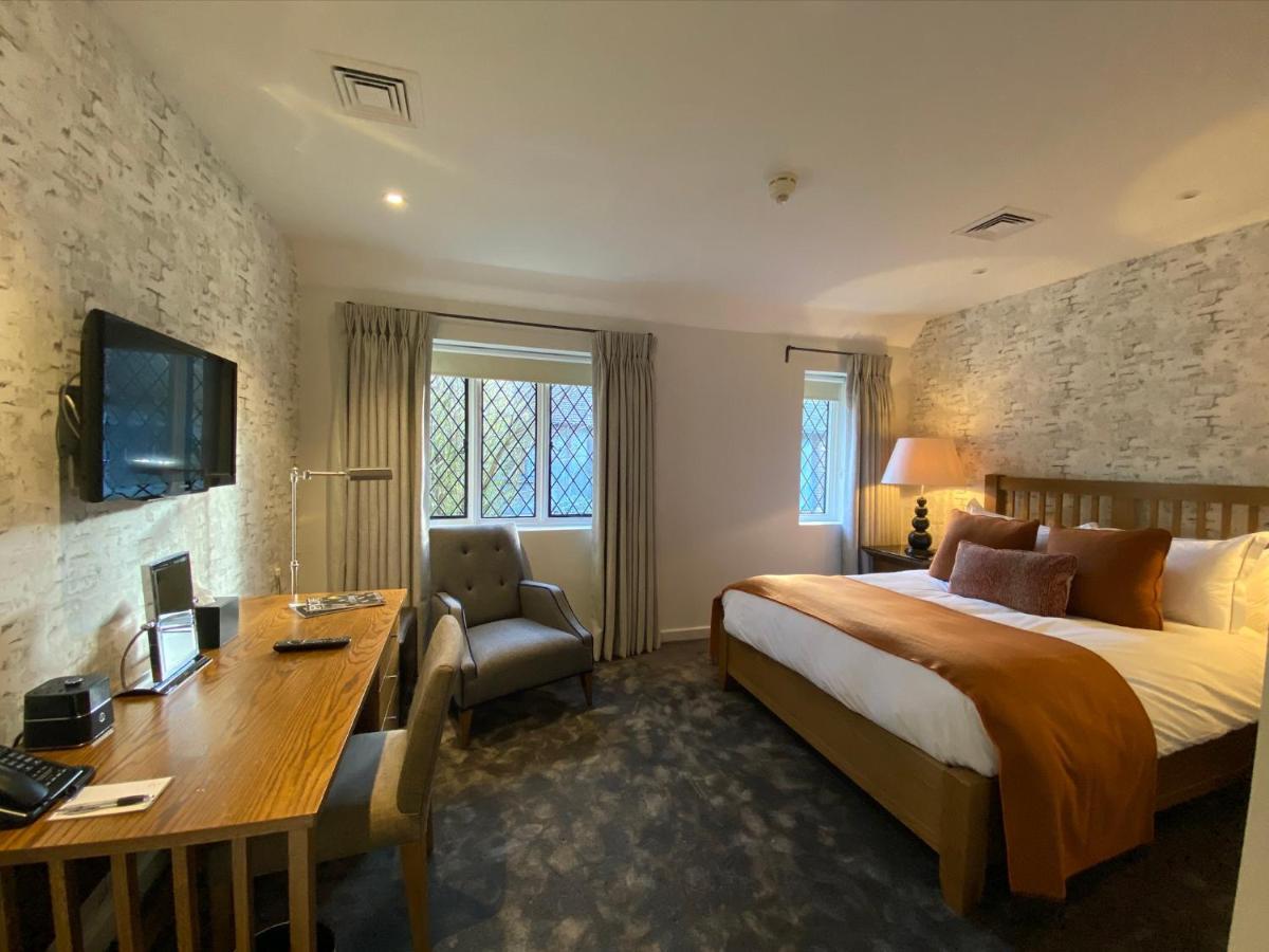 Hotel Great Fosters - Near Windsor Egham Esterno foto